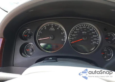 2010 Chevrolet Tahoe Ltz z USA, uszkodzony, nr VIN 1GNUKCE03AR226317